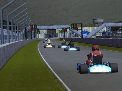 https://media.imgcdn.org/repo/2023/11/kart-racer/654c5feb4b1cb-kart-racer-screenshot3.webp