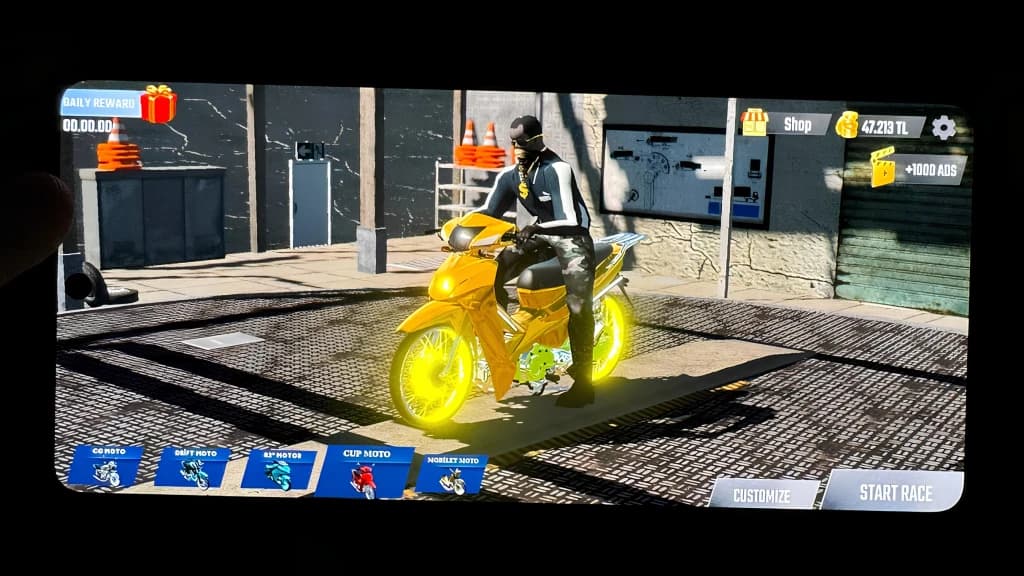 https://media.imgcdn.org/repo/2024/10/cg-moto-online-motorcycle/6708bff645da1-cg-moto-online-motorcycle-screenshot4.webp